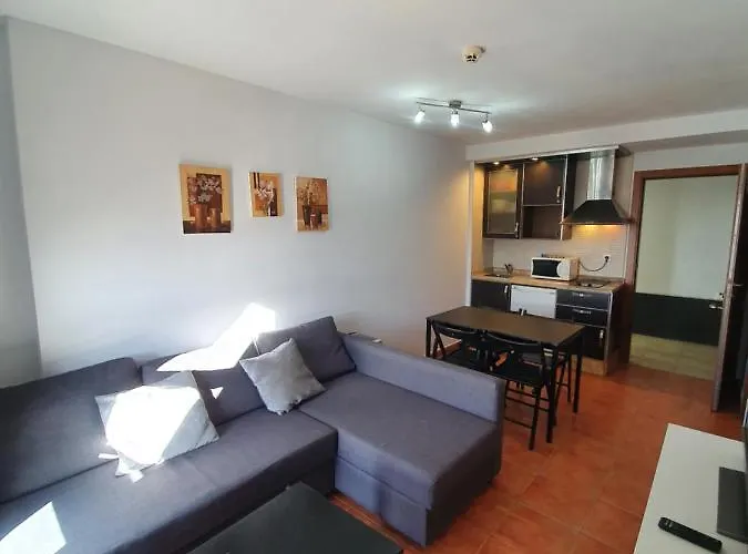 Zona Media Erb 公寓 *